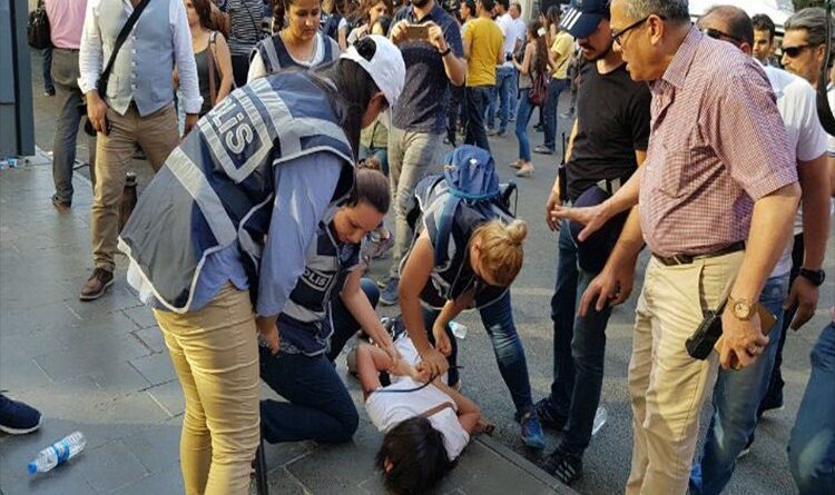 https://www.evrensel.net/haber/409905/diyarbakirda-basin-aciklamasina-katilan-32-keskliye-toplam-48-yil-hapis-cezasi